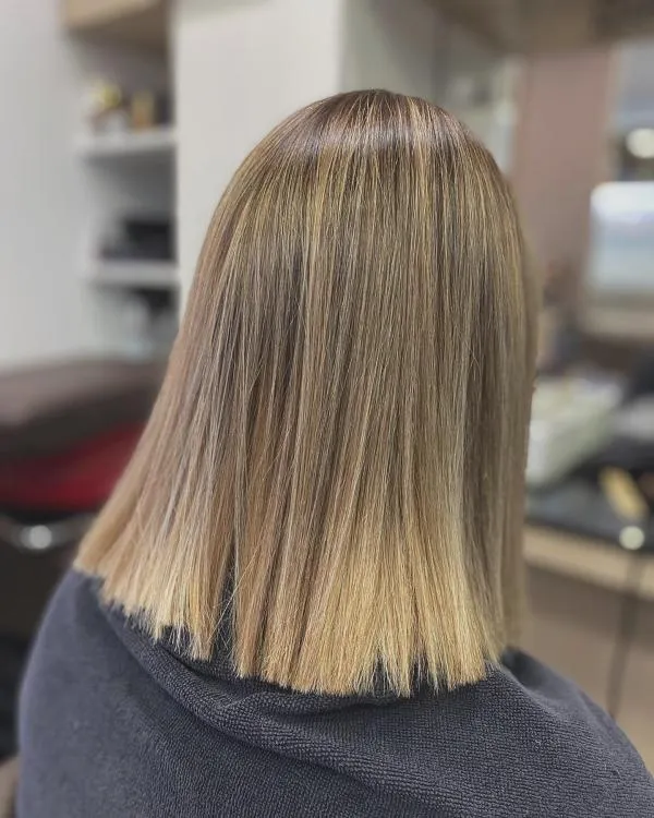 Corte acabado com movimento e brilho